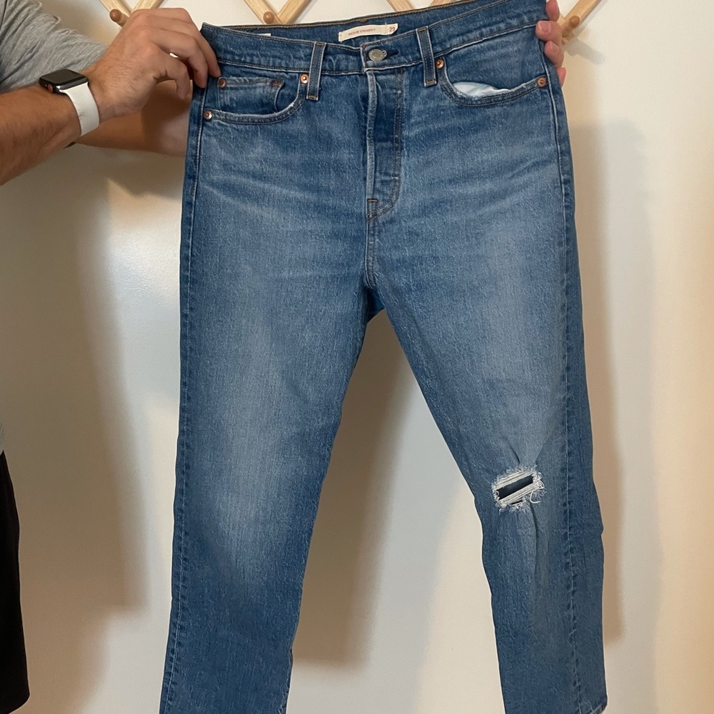 Levi’s wedgie